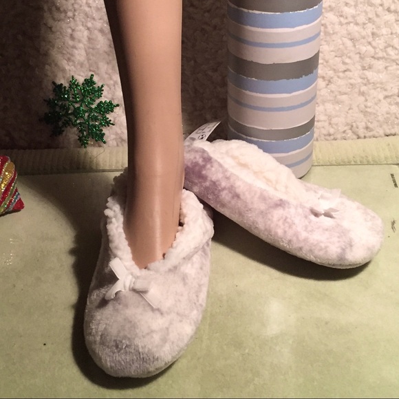 ❄️🔷SHERPA BOOTIE SLIPPERS in DECORATIVE TUBE - Picture 1 of 7